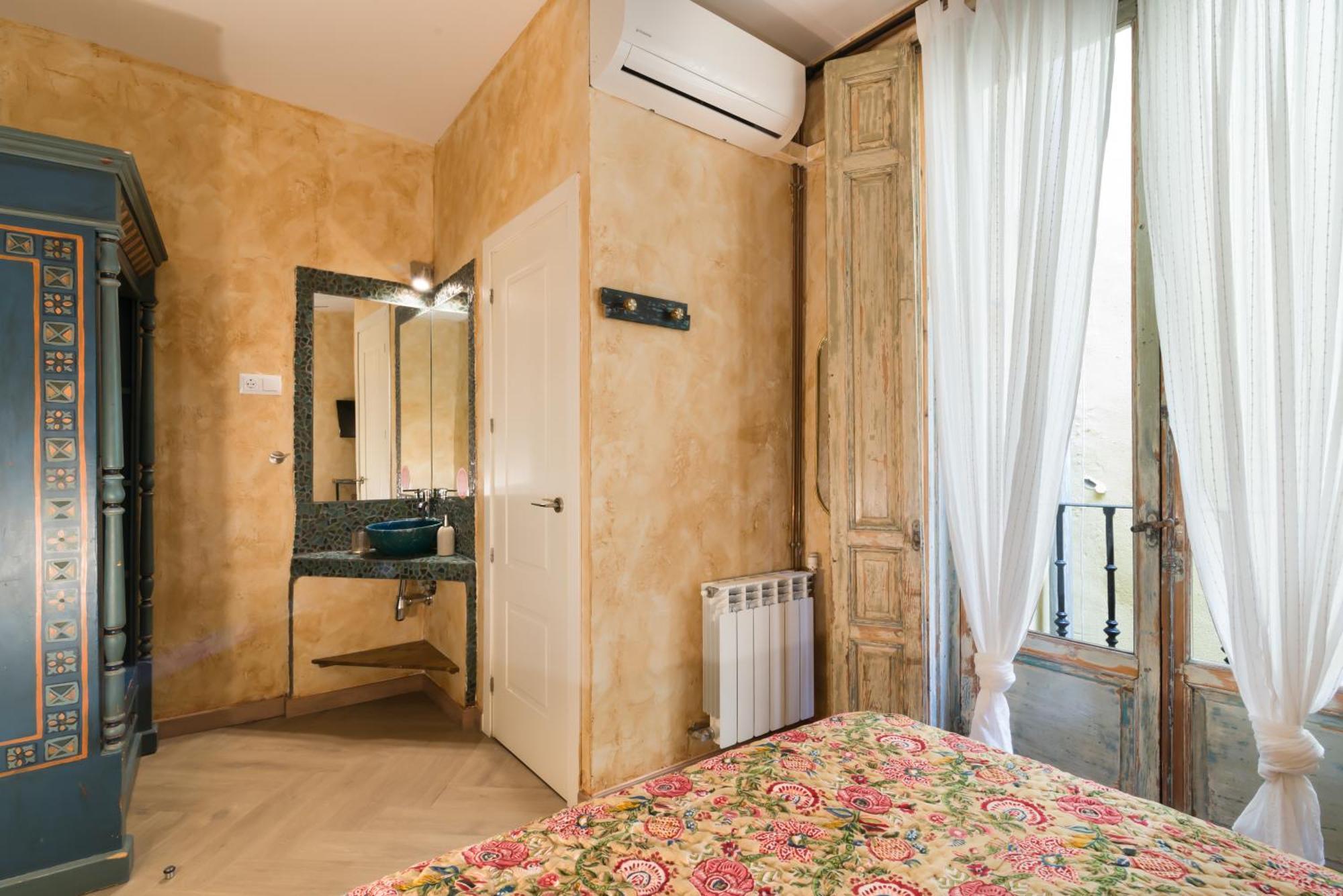 Economy Double or Twin Room